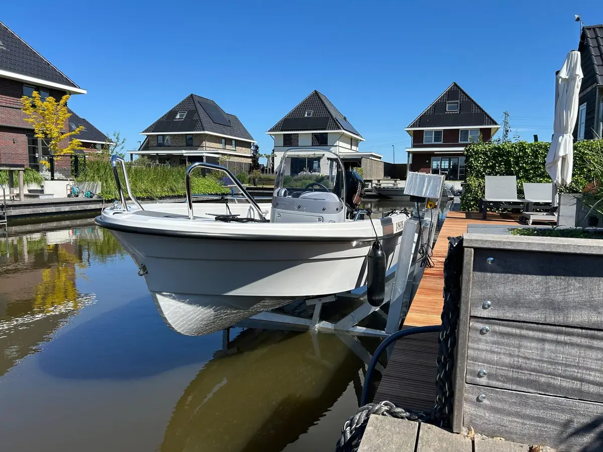 Bootlift, project Kadelift in Sneek – 1.000 kg hefvermogen – foto 1