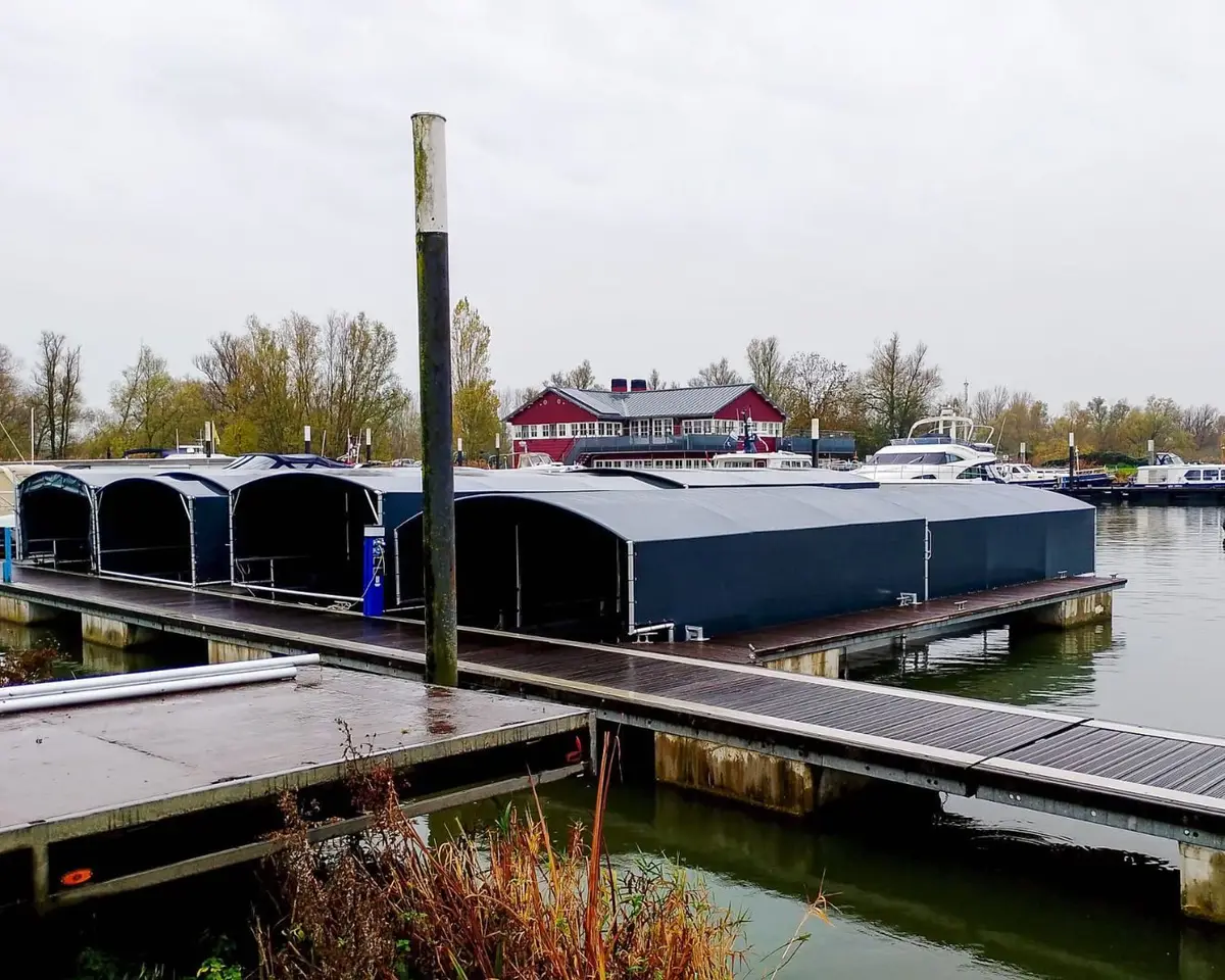 Vierde bootoverkapping Drijf-Drijf in Sleeuwijk – 12 x 4 meter