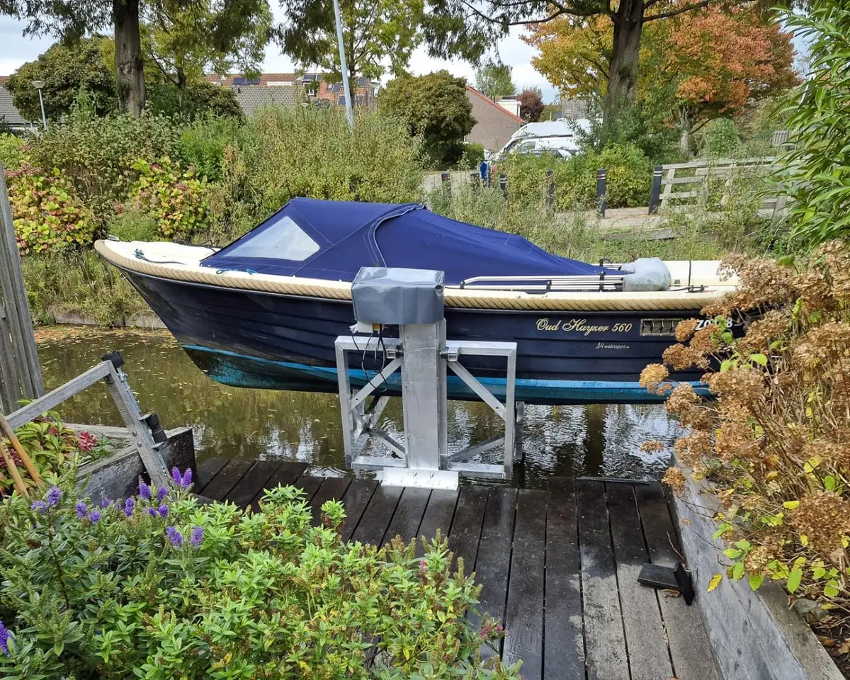Bootlift, project Kadelift in Oostzaan – 1.000 kg hefvermogen – foto 1