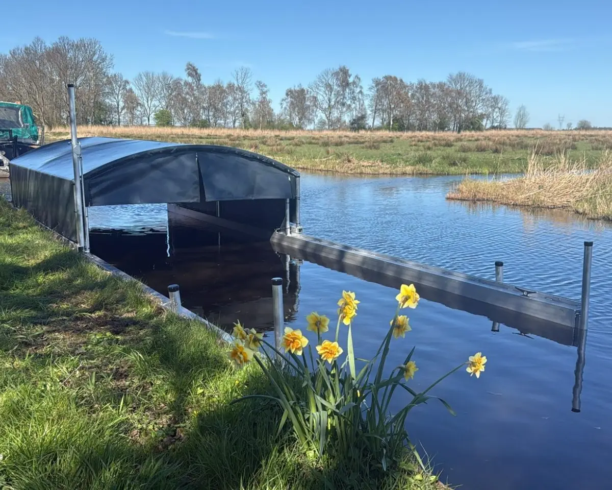 Bootoverkapping, project Bootoverkapping Drijf-Drijf in Watergang – 8 x 2,2 meter – foto 1