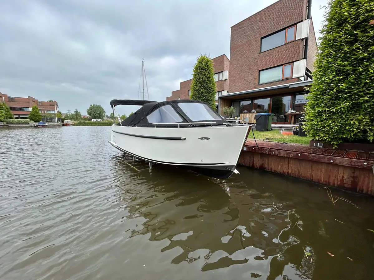 Bootlift, project Kadelift in Leeuwarden-Zuiderburen – 1.200 kg hefvermogen – foto 1