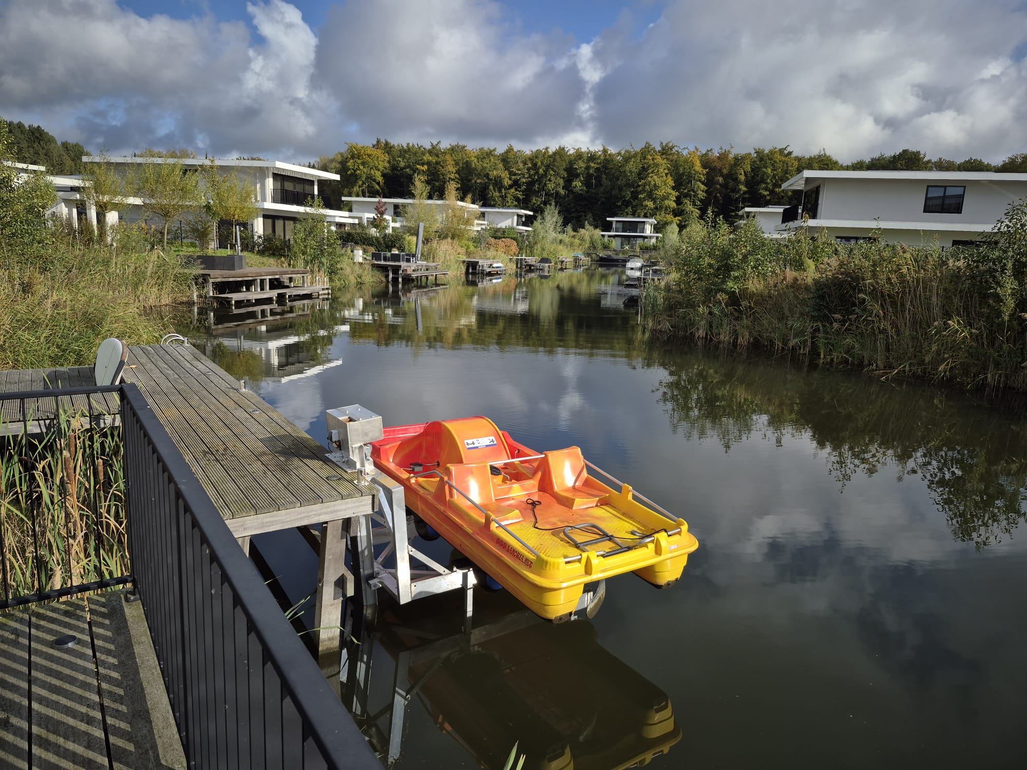 WhatsApp Image 2025-10-15 at 16.09.23